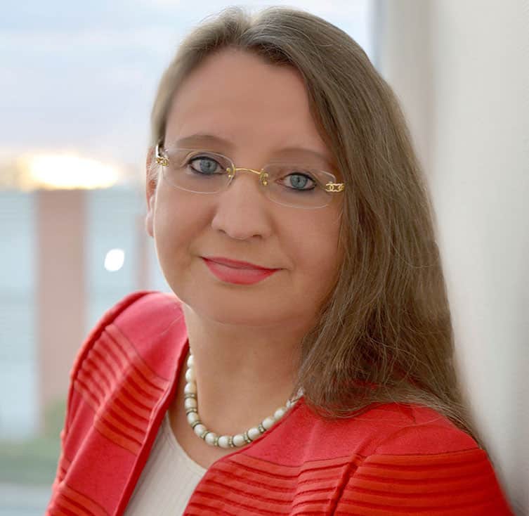 Was Wo Finden Ecellence Immobilien Frau Baar Excellence Immobilien Inhaberin Katrin P. Baar