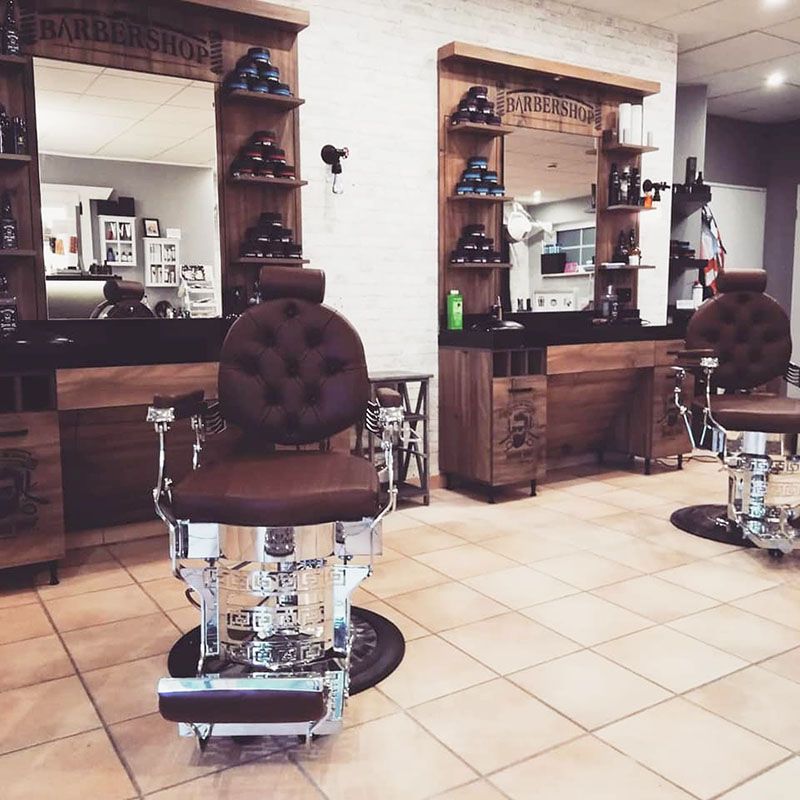 WasWoFinden Abschnitt3 Barberbereich Barber Shop von innen